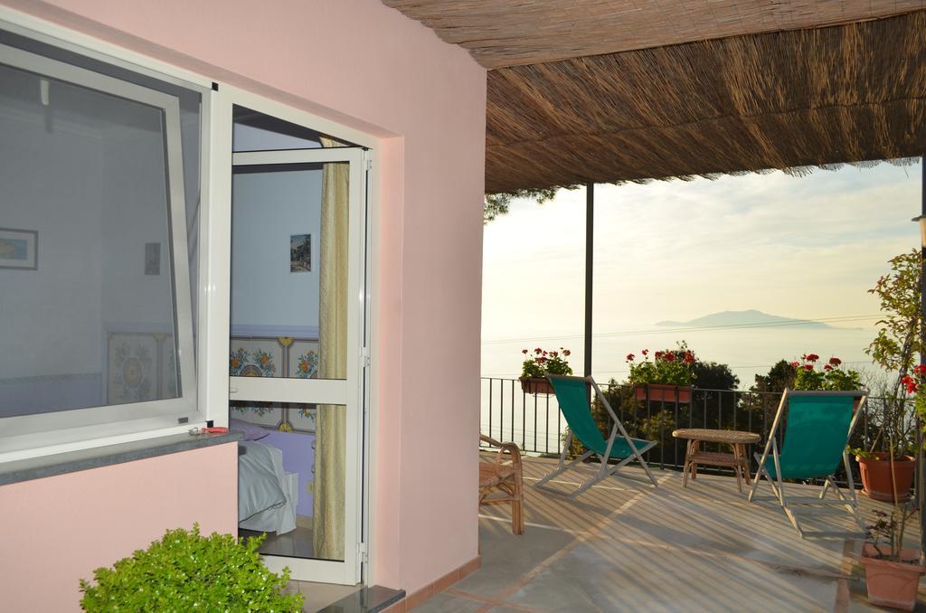 Le Ginestre Di Capri Bb & Holiday House Anacapri  Eksteriør billede