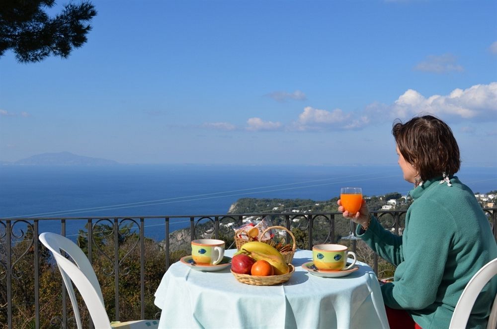 Le Ginestre Di Capri Bb & Holiday House Anacapri  Eksteriør billede